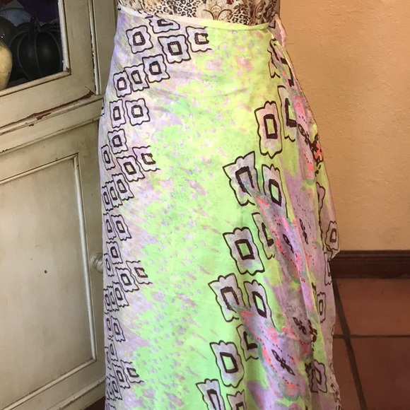 Scarfs - Picture 4 of 10